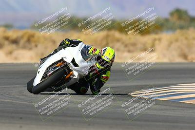 media/Jan-09-2022-SoCal Trackdays (Sun) [[2b1fec8404]]/Turn 16 (11am)/